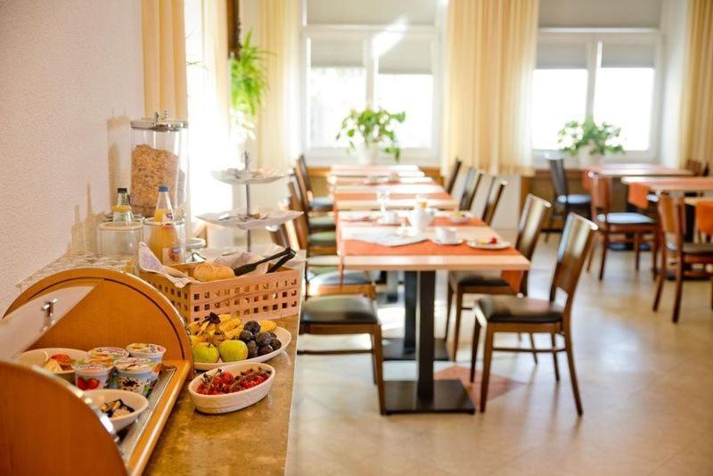 Gasthaus Loewen Tuttlingen Dış mekan fotoğraf